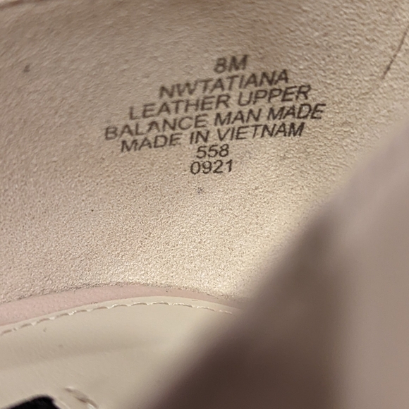 Nine West Nude Stiletto Heels - Picture 10 of 11